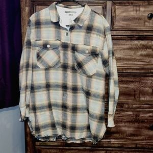 BUCKLE!! Women's SZ large NWOTS BKE shacket. 😍Gorgeous!